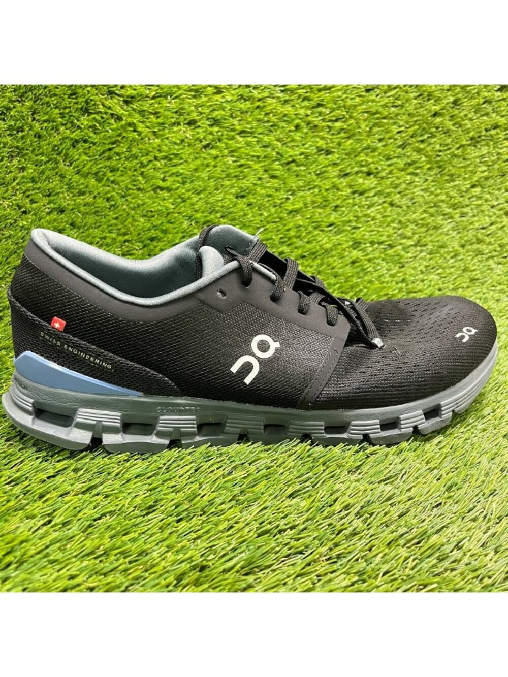 On Cloud X 4 Mens Size 12 Black Gray Athletic Running Walking Shoes Sneakers